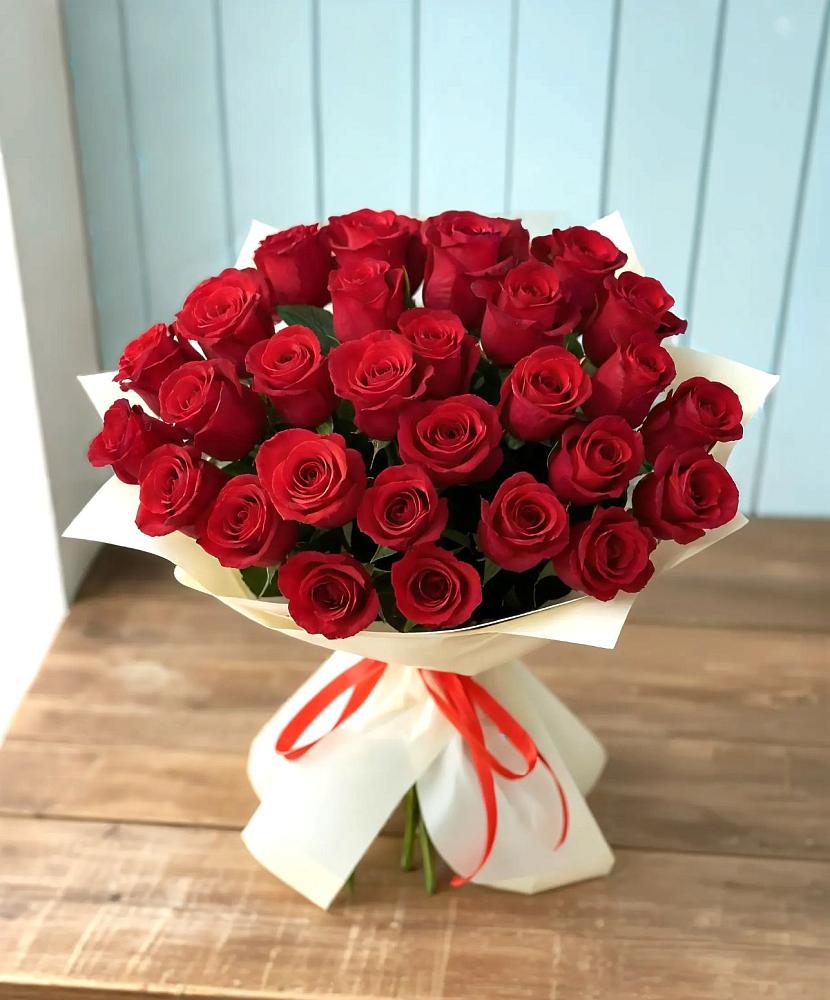 Букет 29 Красных роз в Александровске