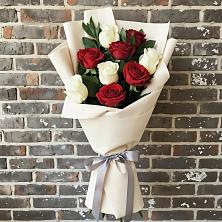Букет цветов из:  Розы в Александровске