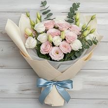 Букет цветов из:  Лизиантусы в Александровске