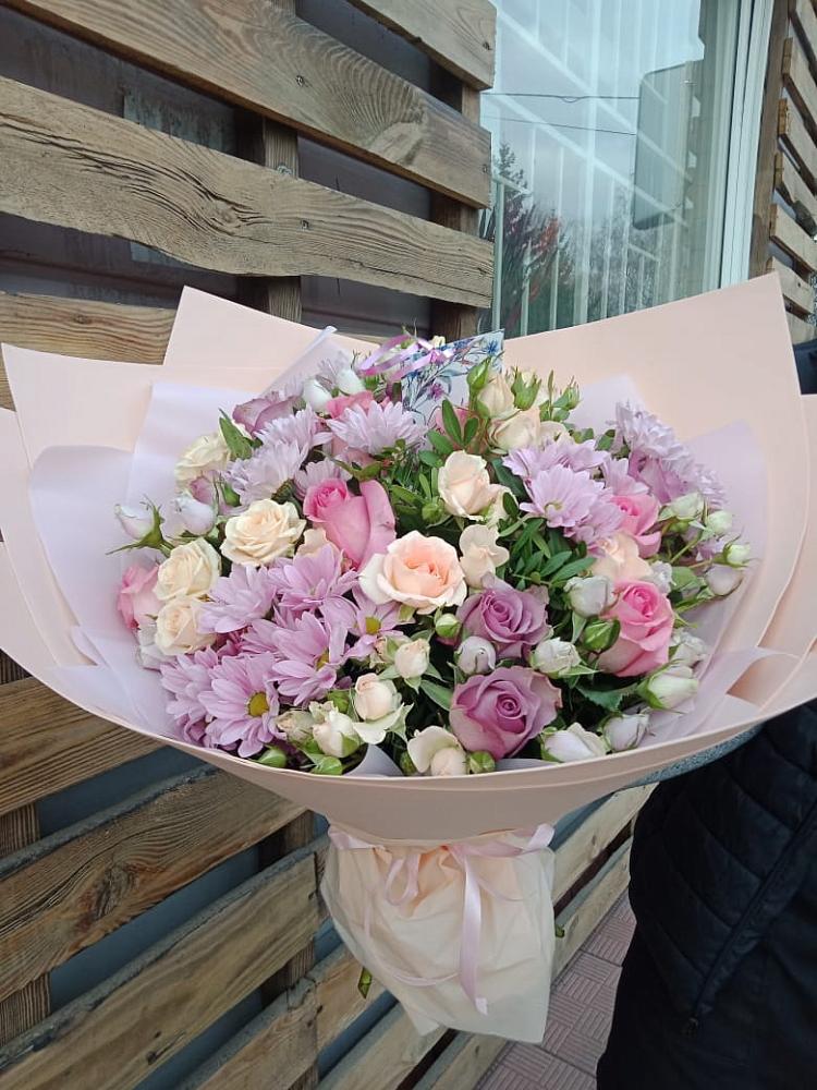 Букет цветов из: Розы и Хризантемы в Александровске