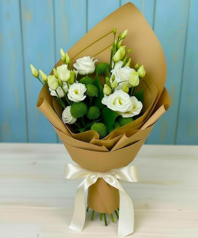 Букет цветов из: Хризантемы и Лизиантусы в Александровске