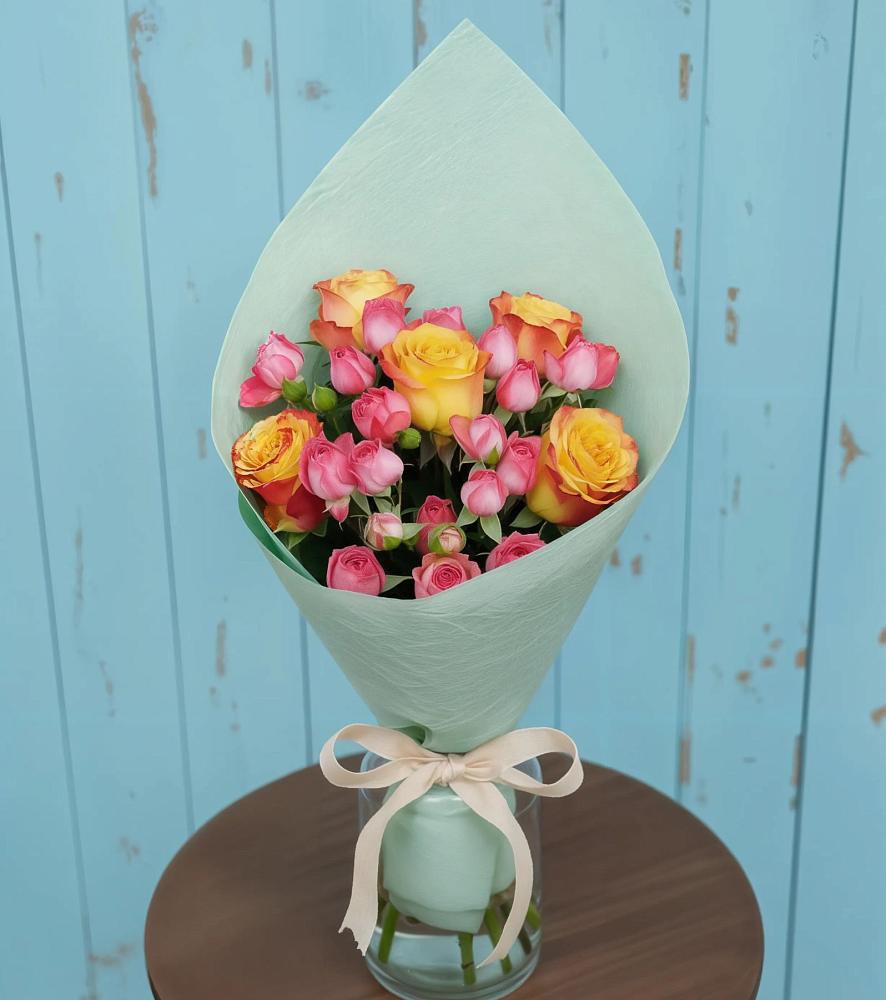 Букет цветов из: Розы в Александровске