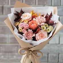 Букет цветов из:  Гвоздики, Хризантемы и Розы #REPLACE_PRED# Александровске