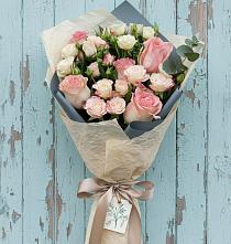 Букет цветов из:  Розы #REPLACE_PRED# Александровске