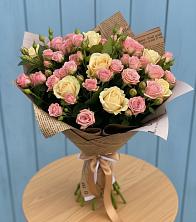 Букет цветов из:  Розы в Александровске